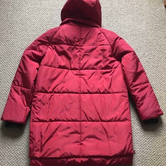 Amazon Coat - Picture 3 of 4